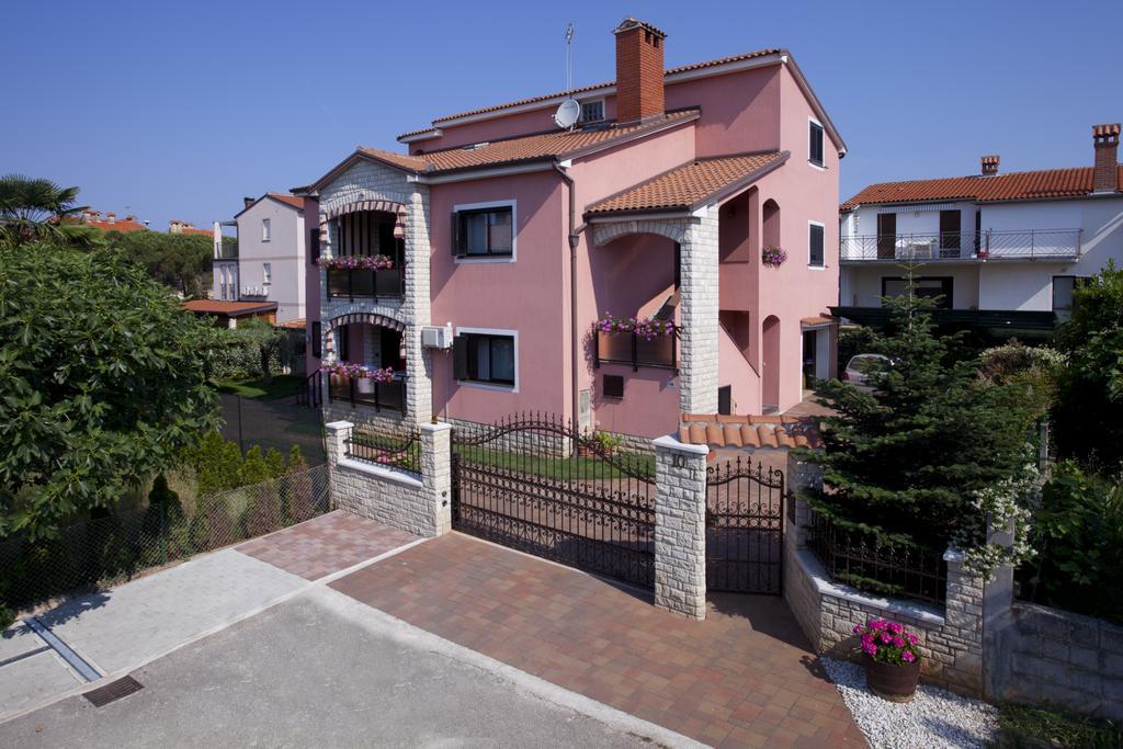 Apartments Daniela Novigrad Istria Extérieur photo